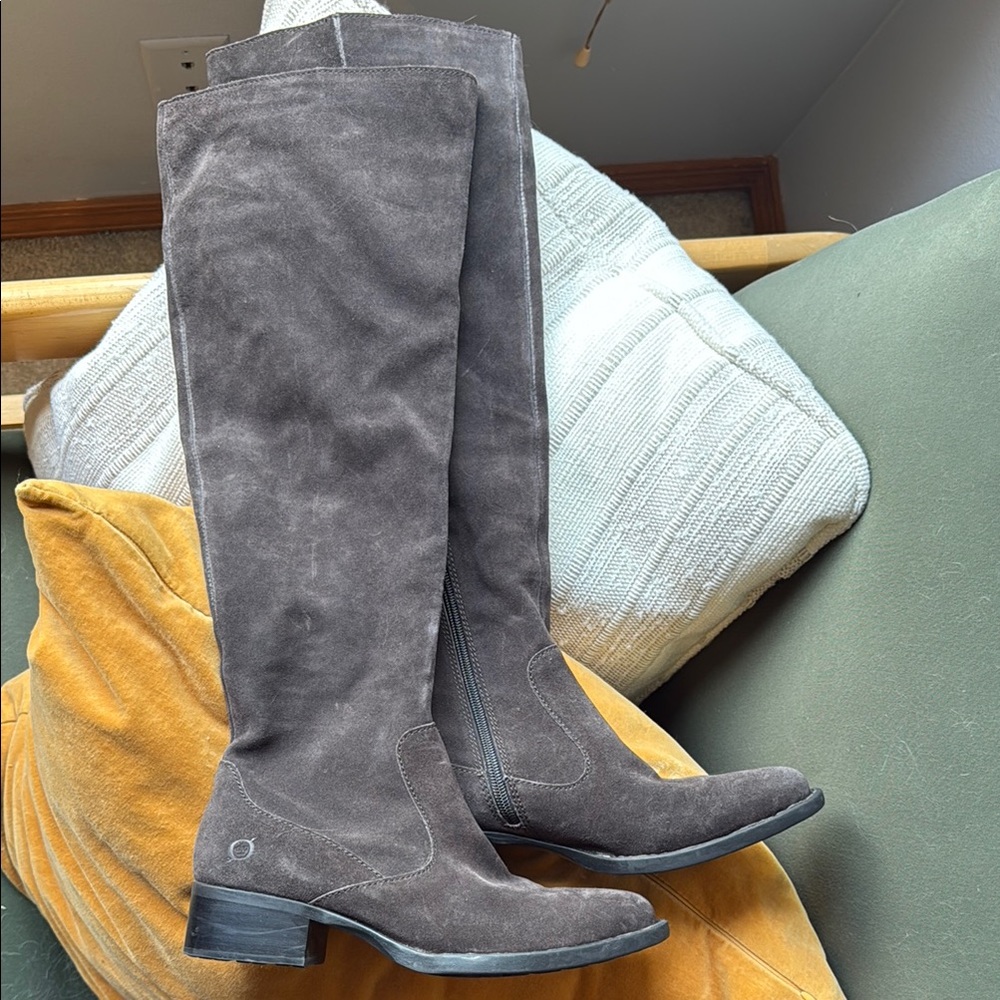 Born Shoes / Britton Over the Knee / Grey /Elegant High Suede Boots